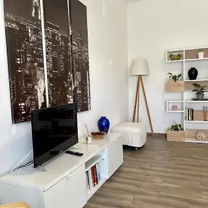  Appartamento Space And Comfort In - #free Private Parking#