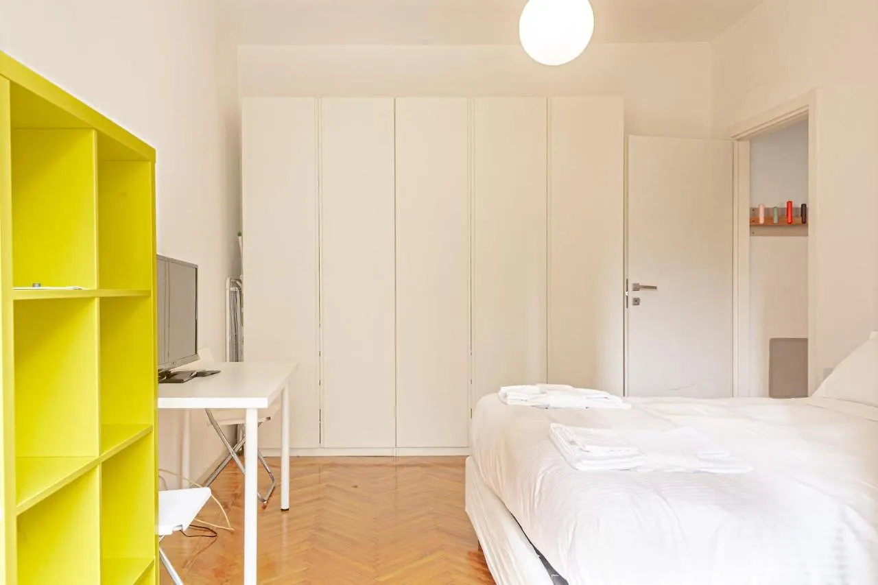 Bnbutler - Casa Lario - Isola District Milan Italy